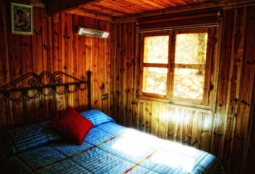 Camping Ruta Del Purche Monachil Habitación foto