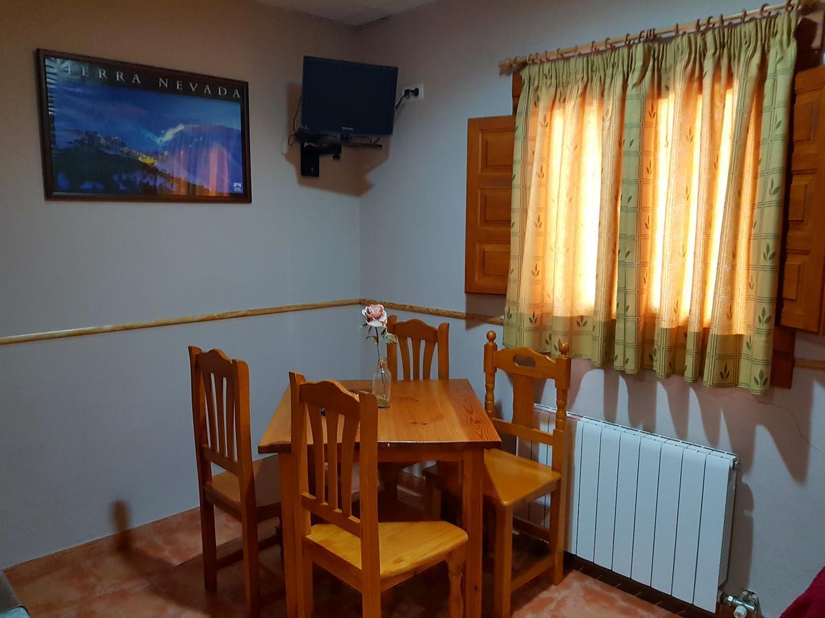 Camping Ruta Del Purche Monachil Habitación foto