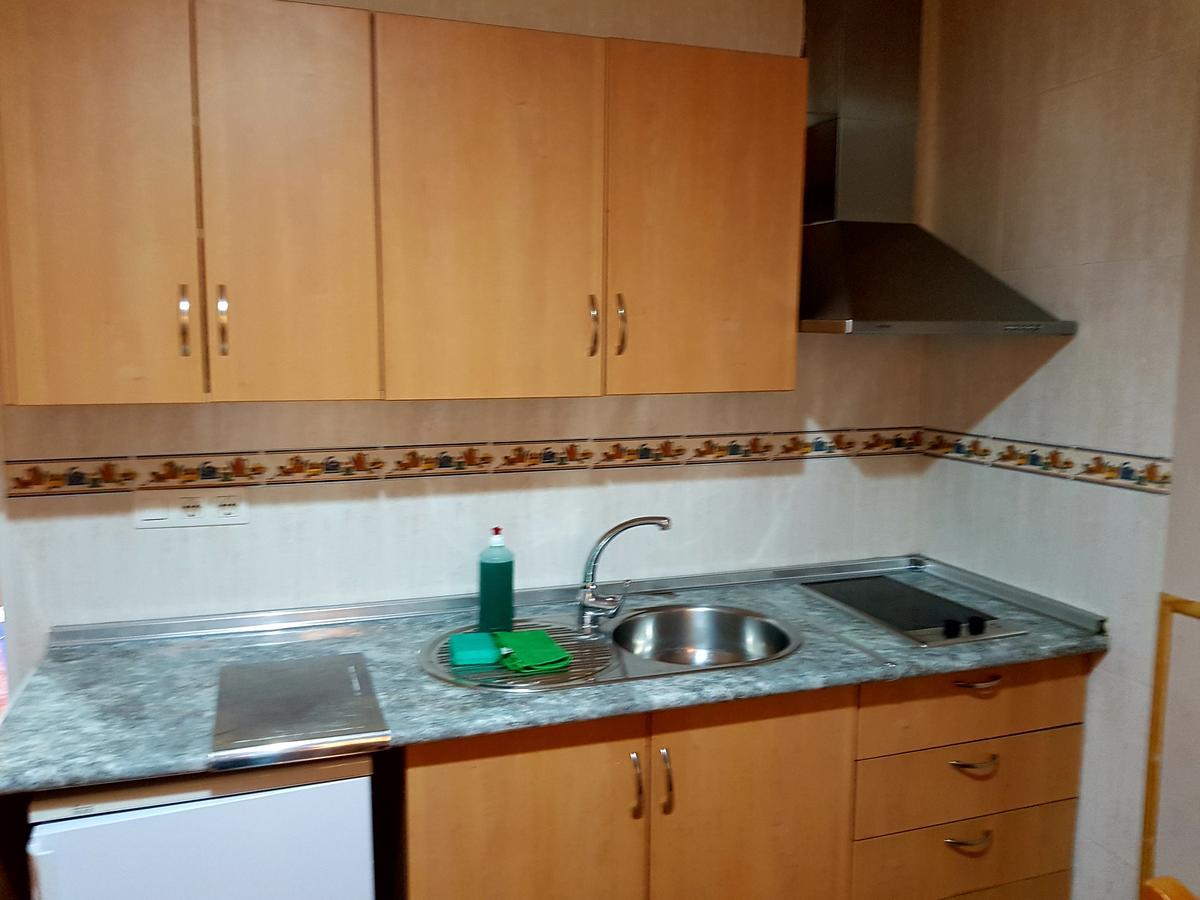 Camping Ruta Del Purche Monachil Habitación foto